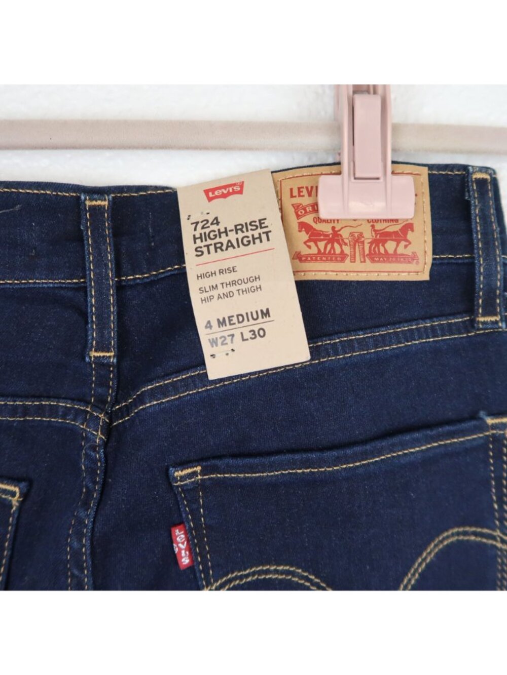 NWT Levis 724 High-Rise Straight Medium W27 L30 Dark Wash Jeans Womens Size 4 - Picture 5 of 7